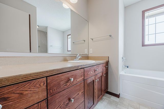 3698 N Sedona Court, West Fargo, ND 58078