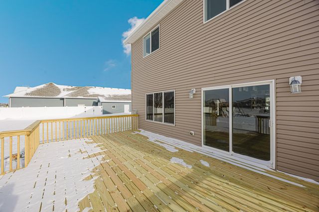 3698 N Sedona Court, West Fargo, ND 58078