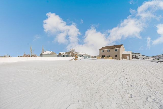 3698 N Sedona Court, West Fargo, ND 58078