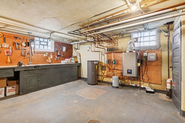 4201 Linden Hills Boulevard, Minneapolis, MN 55410