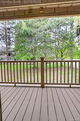 714 S Milford Road, Milford, MI 48381