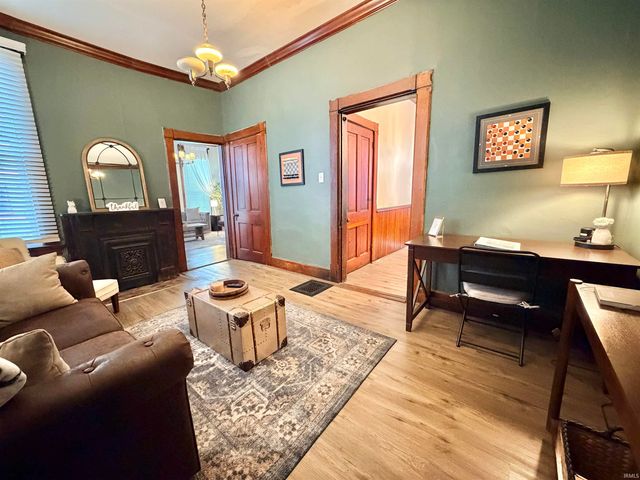 23 Washington Avenue, Evansville, IN 47713