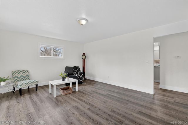 3384 Clement Street, Flint Charter Township, MI 48504