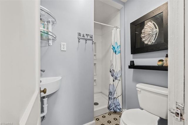 5874 Tom Hill Road, Archdale, NC 27263