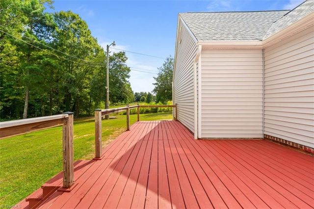 5874 Tom Hill Road, Archdale, NC 27263