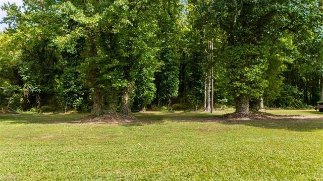 5874 Tom Hill Road, Archdale, NC 27263