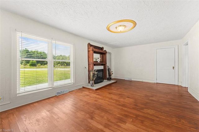 5874 Tom Hill Road, Archdale, NC 27263
