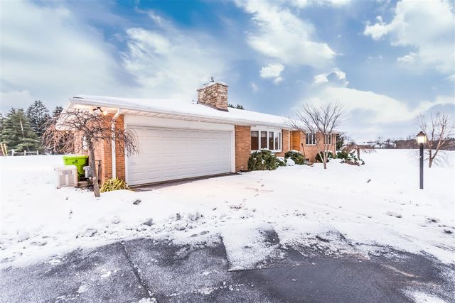 6839 Dexter Ann Arbor Road, Dexter, MI 48130