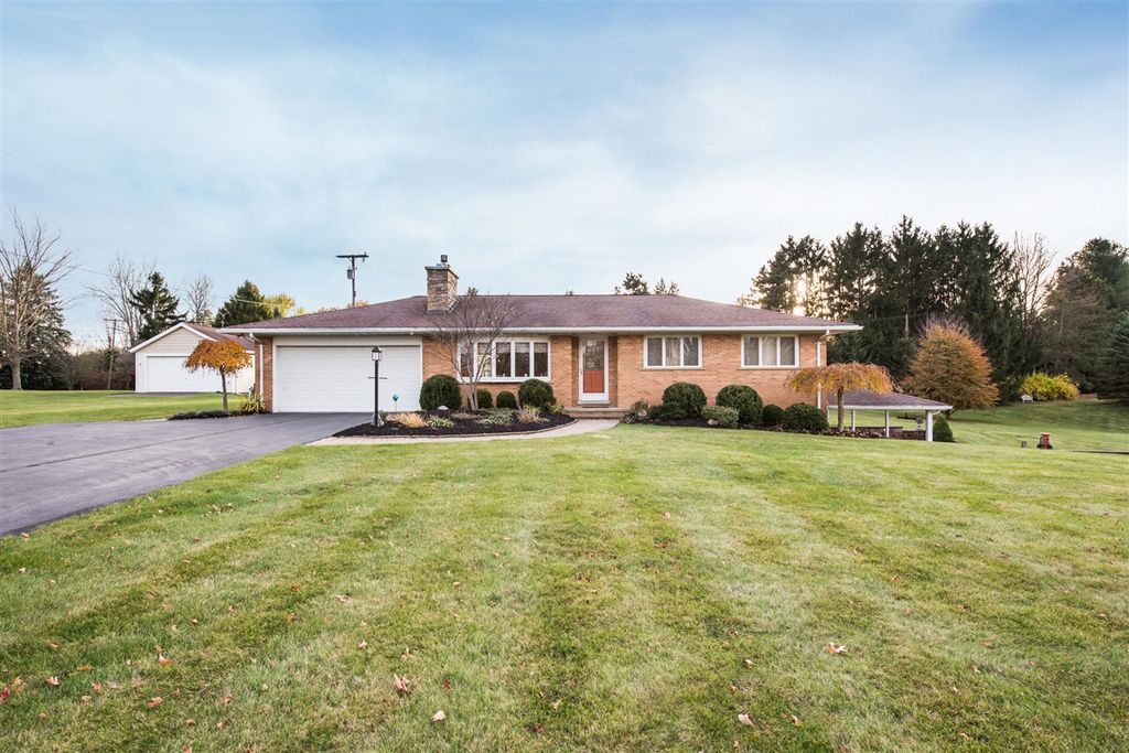 6839 Dexter Ann Arbor Road, Dexter, MI 48130