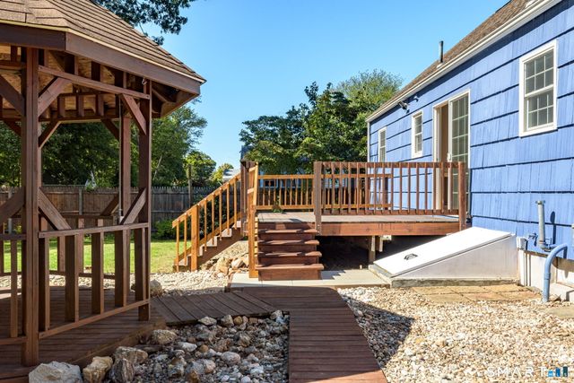 10 Ann Street, Enfield, CT 06082