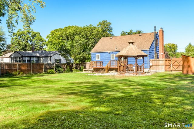 10 Ann Street, Enfield, CT 06082