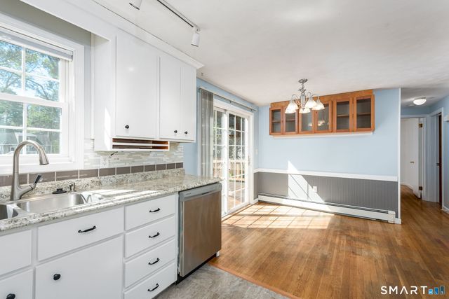 10 Ann Street, Enfield, CT 06082