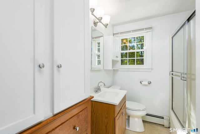 10 Ann Street, Enfield, CT 06082