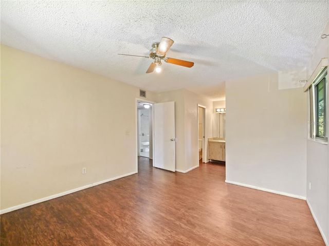2470 OAK PARK WAY 208, Orlando, FL 32822
