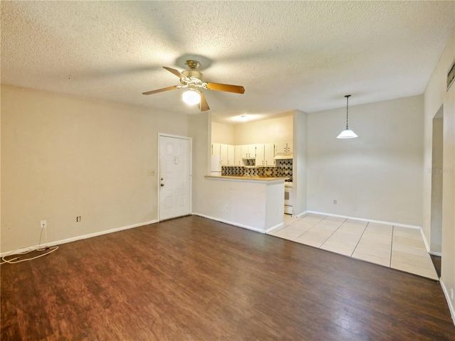 2470 OAK PARK WAY 208, Orlando, FL 32822