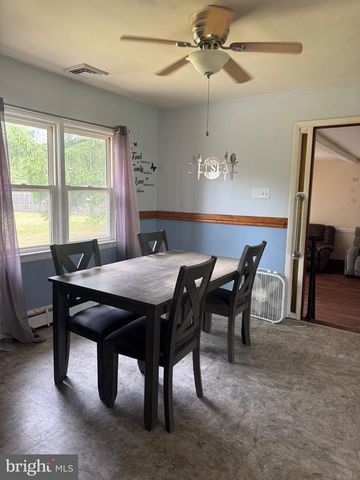 275 GREENTREE ROAD, Sewell, NJ 08080