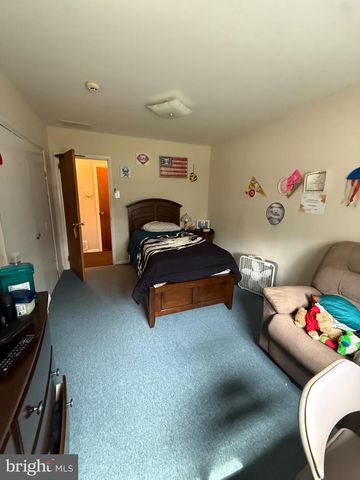 275 GREENTREE ROAD, Sewell, NJ 08080