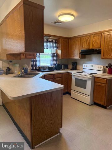 275 GREENTREE ROAD, Sewell, NJ 08080