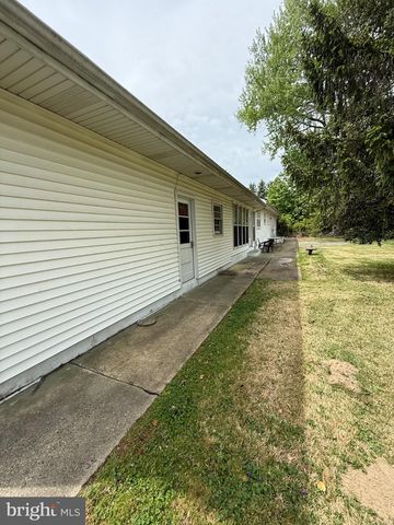 275 GREENTREE ROAD, Sewell, NJ 08080