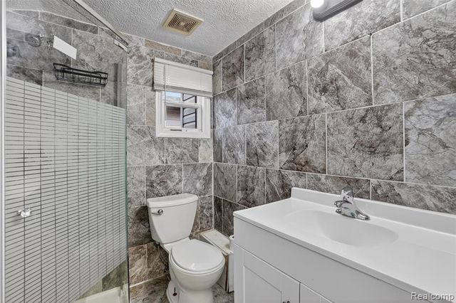 4910 Hughes Road, Lansing, MI 48910