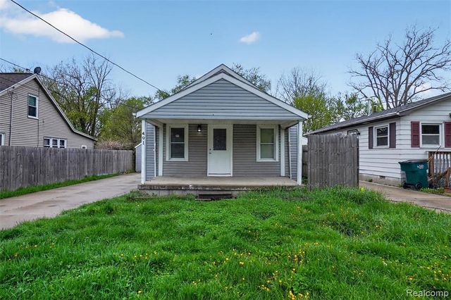 4910 Hughes Road, Lansing, MI 48910