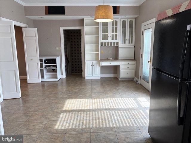 201 HOPE MOUNTAIN DR, Moorefield, WV 26836