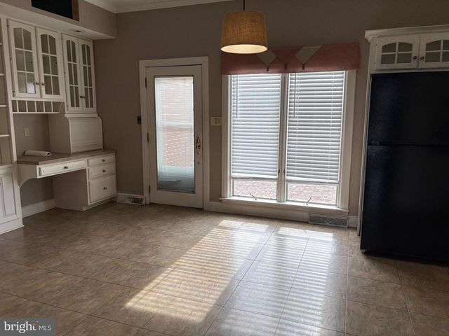 201 HOPE MOUNTAIN DR, Moorefield, WV 26836