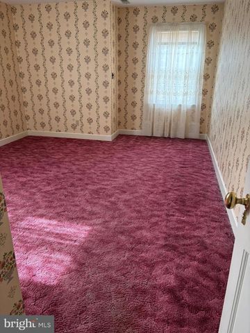 201 HOPE MOUNTAIN DR, Moorefield, WV 26836