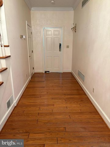 201 HOPE MOUNTAIN DR, Moorefield, WV 26836