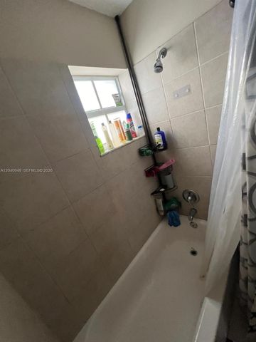 7983 NW 35th Ct 6, Coral Springs, FL 33065