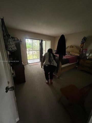 7983 NW 35th Ct 6, Coral Springs, FL 33065