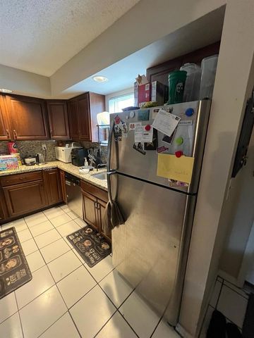 7983 NW 35th Ct 6, Coral Springs, FL 33065
