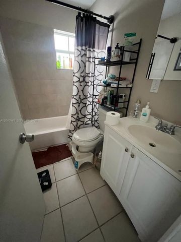7983 NW 35th Ct 6, Coral Springs, FL 33065