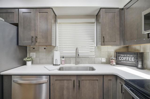 40 BAY SPRING PL, Palm Coast, FL 32137