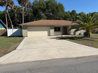 40 BAY SPRING PL, Palm Coast, FL 32137