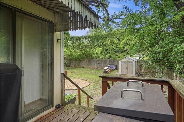 6710 CLEVELAND Avenue, Kansas City, KS 66104