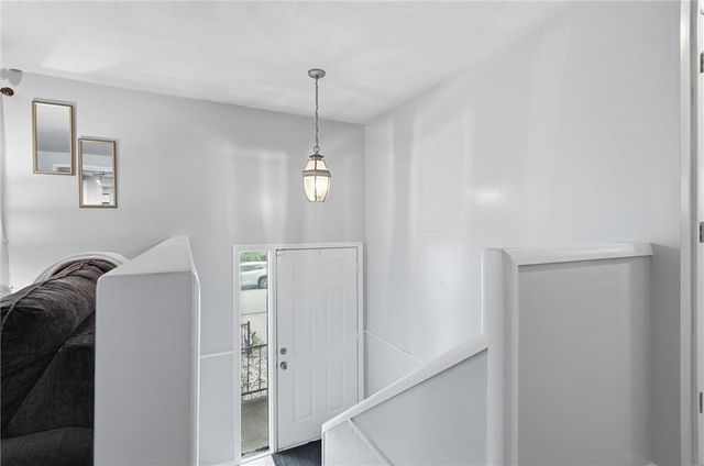 6710 CLEVELAND Avenue, Kansas City, KS 66104