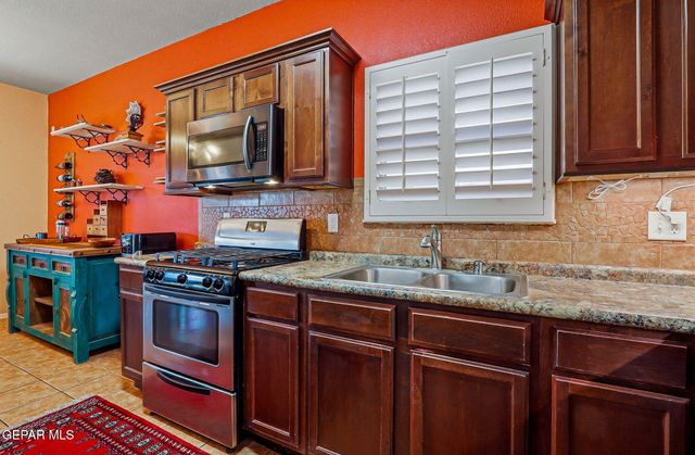 11501 LUCIO MORENO Drive, El Paso, TX 79934