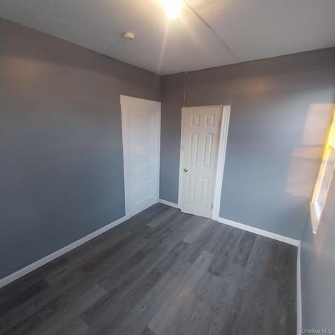 40 Harts Avenue, Roosevelt, NY 11575