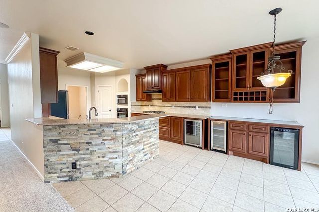 24706 cloudy crk, San Antonio, TX 78255