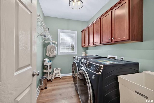 3405 MARYNOEL Avenue, Bettendorf, IA 52722