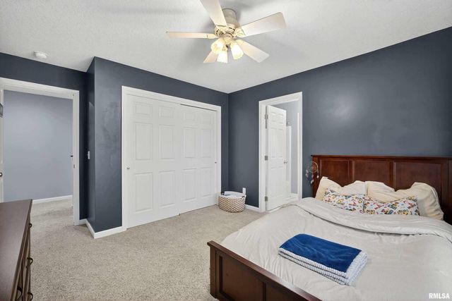 3405 MARYNOEL Avenue, Bettendorf, IA 52722