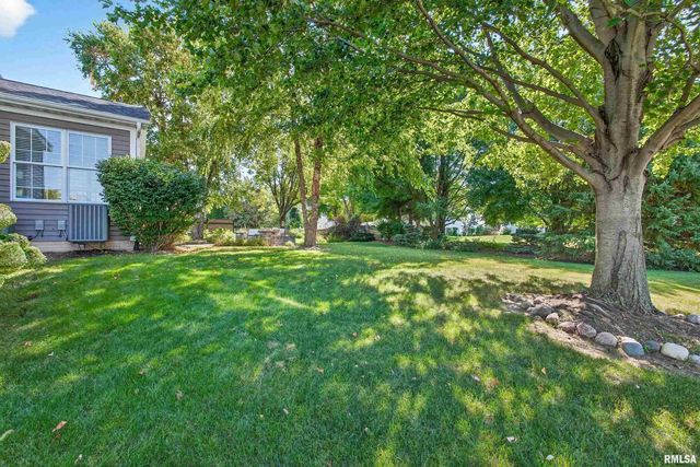 3405 MARYNOEL Avenue, Bettendorf, IA 52722