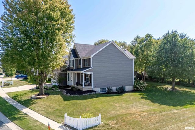 3405 MARYNOEL Avenue, Bettendorf, IA 52722