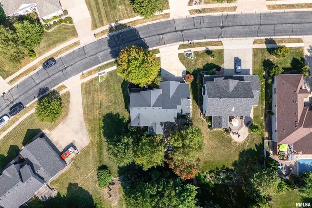 3405 MARYNOEL Avenue, Bettendorf, IA 52722