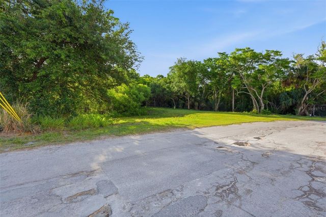 7810 CLARK MOODY BOULEVARD, Port Richey, FL 34668