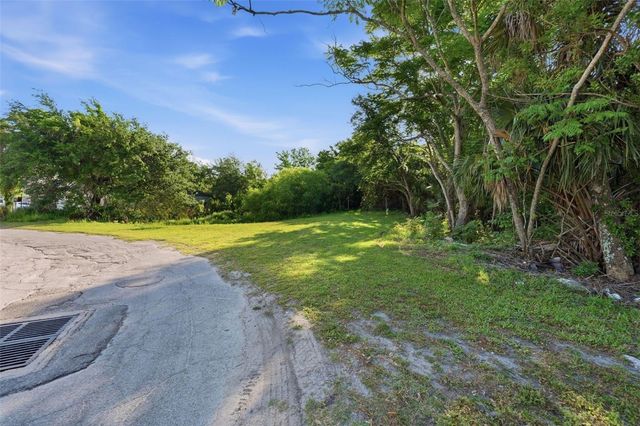 7810 CLARK MOODY BOULEVARD, Port Richey, FL 34668