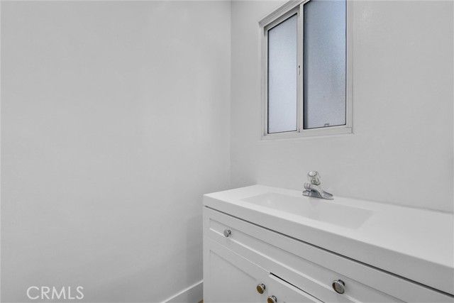 1004 E Saga Street, Glendora, CA 91741