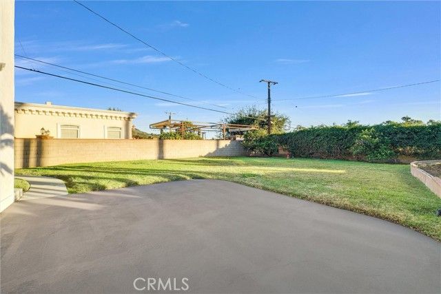 1004 E Saga Street, Glendora, CA 91741