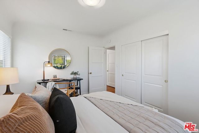 6320 W 83rd Street, Los Angeles, CA 90045